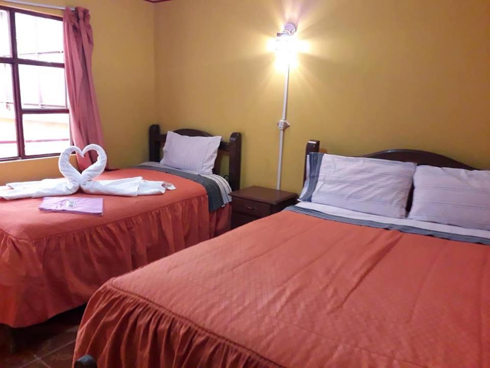 Hostal "La Roca" อูยูนี ภายนอก รูปภาพ