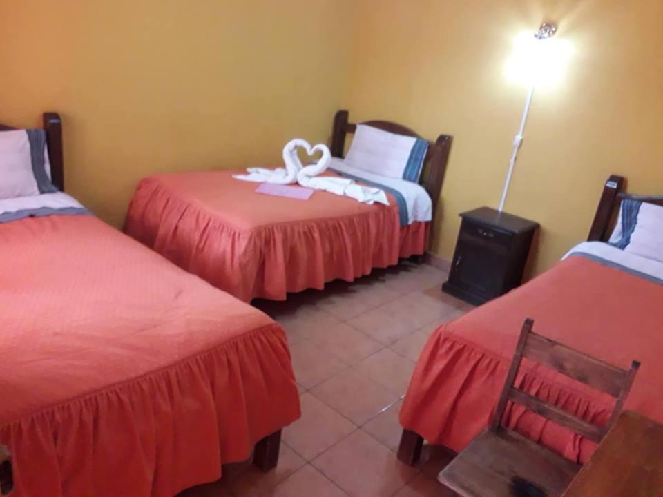 Hostal "La Roca" อูยูนี ภายนอก รูปภาพ