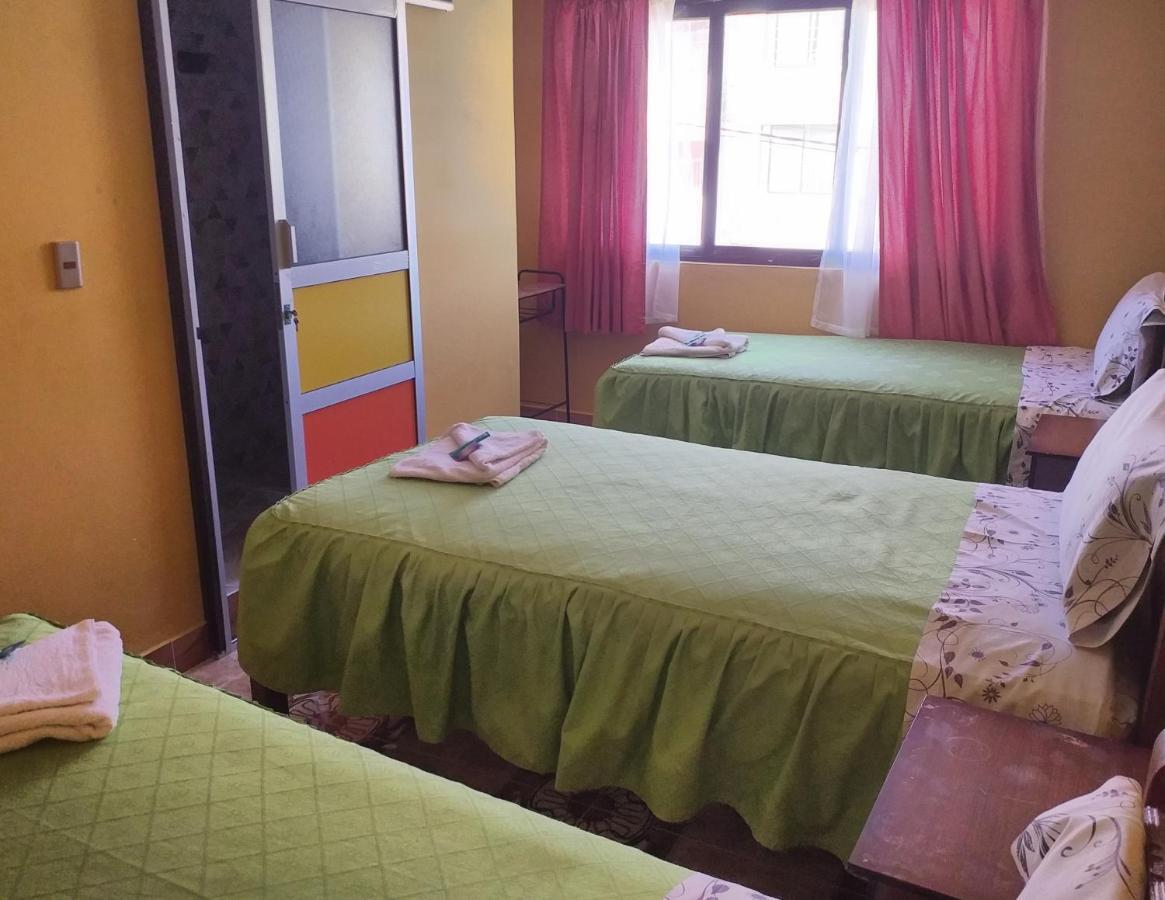 Hostal "La Roca" อูยูนี ภายนอก รูปภาพ